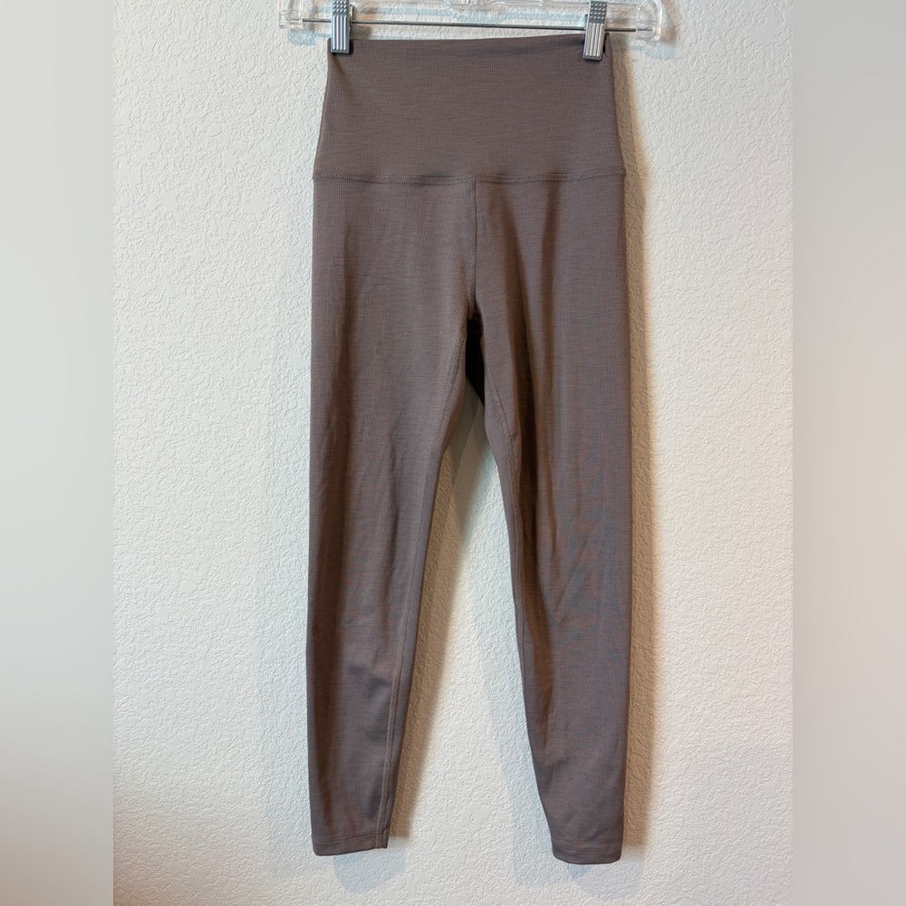 Beyond Yoga Women’s Purple/Grey Ribbed High Waisted Midi Leggings - Small